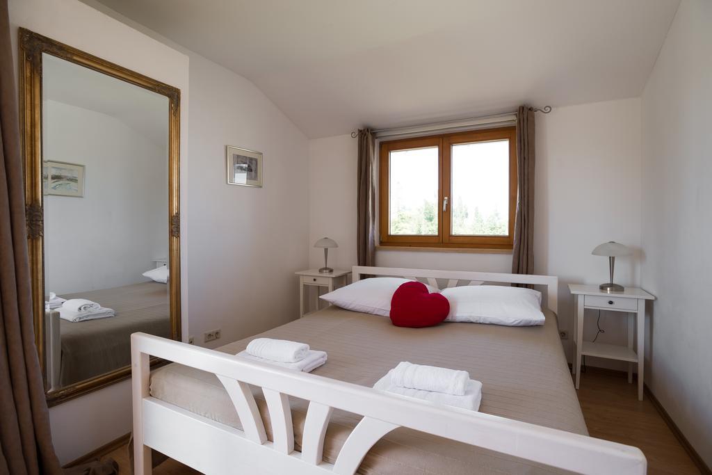 Apartments Tamara Rovinjsko Selo Εξωτερικό φωτογραφία