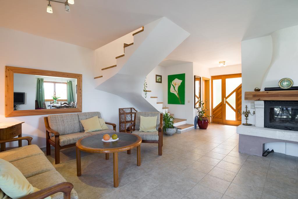 Apartments Tamara Rovinjsko Selo Εξωτερικό φωτογραφία